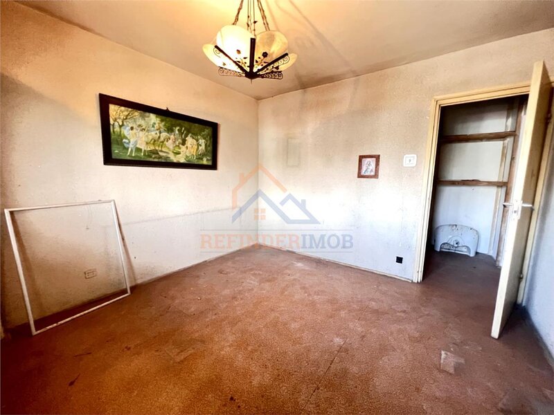 Drumul Taberei - Apartament 3 camere, bloc 1980 - Metrou Valea Ialomitei