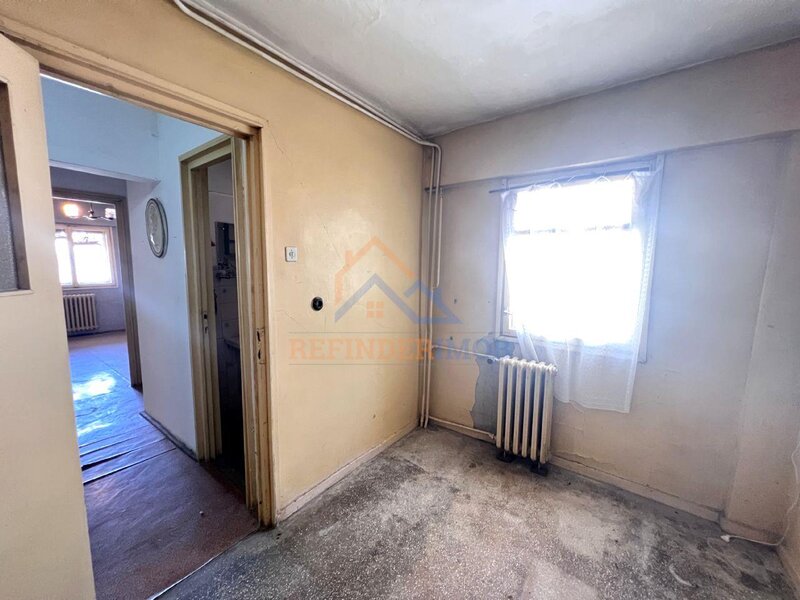Drumul Taberei - Apartament 3 camere, bloc 1980 - Metrou Valea Ialomitei